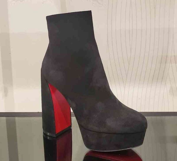 bride pumps wedding ankle boot movida booty 130mm platform red bottom high heels,women short boots france female super heels, Black
bride pumps wedding ankle boot movida booty 130mm platform red bottom high heels,women short boots france female super heels, Black