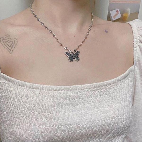 pendant necklaces 2021 vintage butterfly necklace for women love heart chain clavicle female fashion neck jewelry gifts, Silver
pendant necklaces 2021 vintage butterfly necklace for women love heart chain clavicle female fashion neck jewelry gifts, Silver