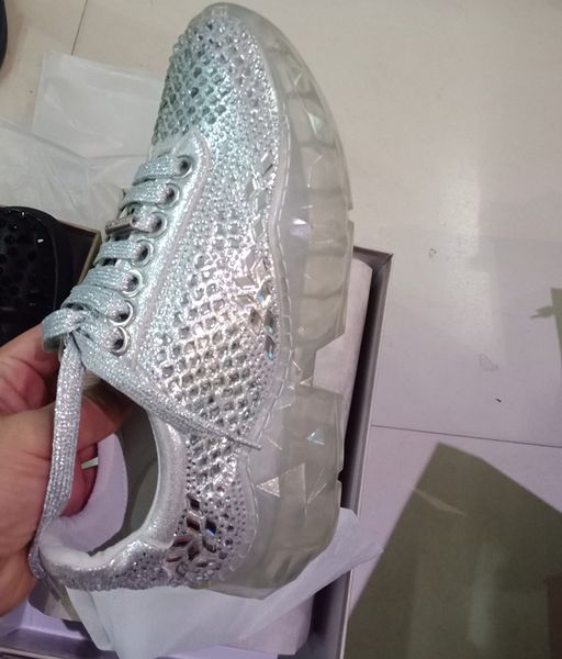 2021 casual shoes luxury designer diamond sneaker lace up fastening leather metal accents presents the quality diamond&#lady casual&# shoe&#, Black
2021 casual shoes luxury designer diamond sneaker lace up fastening leather metal accents presents the quality diamond&#lady casual&# shoe&#, Black