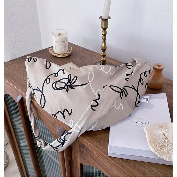 silk bags purses and handbag for women 2021 designer luxury girls female casual shopper printing waist wallets cross body
silk bags purses and handbag for women 2021 designer luxury girls female casual shopper printing waist wallets cross body