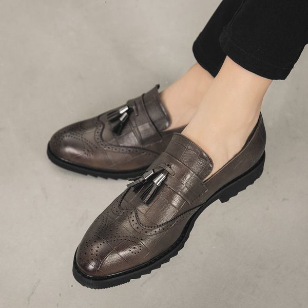 dress shoes sapatos formais decorativos de alta qualidade com borla, novos sapatos masculinos fundo reto pu para outono ka510 vpbf, Black
dress shoes sapatos formais decorativos de alta qualidade com borla, novos sapatos masculinos fundo reto pu para outono ka510 vpbf, Black