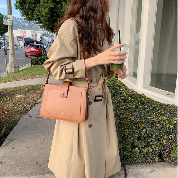 women's trench coats 2021 autumn windbreaker casual slim double breasted coat with belt korean chic fashion women clothing, Tan;black
women's trench coats 2021 autumn windbreaker casual slim double breasted coat with belt korean chic fashion women clothing, Tan;black