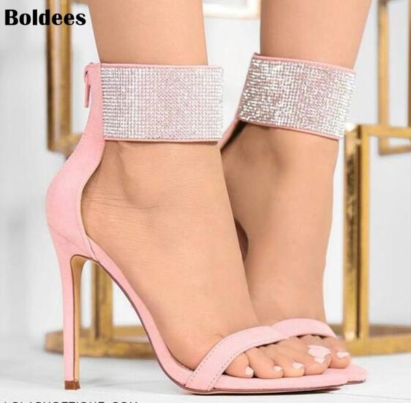 dress shoes 2021 woman sandals high heel rhinestones gladiator chaussure plus size 43 tenis feminino crystal, Black
dress shoes 2021 woman sandals high heel rhinestones gladiator chaussure plus size 43 tenis feminino crystal, Black