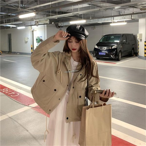 women's trench coats fashion three-dimensional big pocket hooded short tooling jacket women, Tan;black
women's trench coats fashion three-dimensional big pocket hooded short tooling jacket women, Tan;black