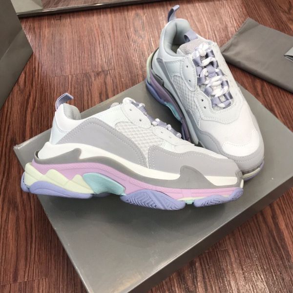 designer fashion trend casual couple shoes, spliced color, dynamic and versatile, comfortable , wear-resistant, size 36-45 with box, Black
designer fashion trend casual couple shoes, spliced color, dynamic and versatile, comfortable , wear-resistant, size 36-45 with box, Black