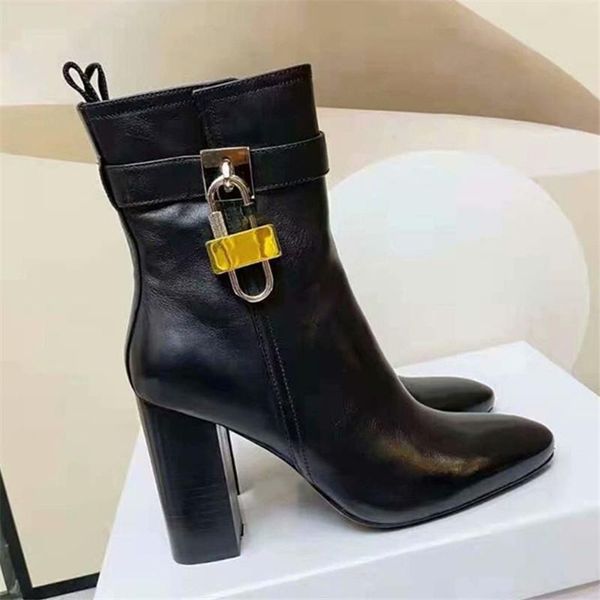 boots 2021 lock design women ankle 10cm chunky high heel botas mujer ladies autumn genuine leather dress shoes woman, Black
boots 2021 lock design women ankle 10cm chunky high heel botas mujer ladies autumn genuine leather dress shoes woman, Black