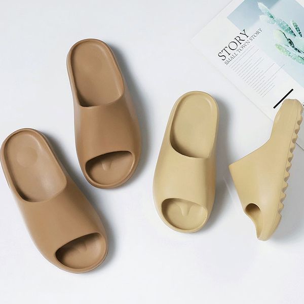 70% off wholesale sandals flip-flops four color indoor comfortable soft slippers men women non-slip bathroom home shoes flat thick solewith, Black
70% off wholesale sandals flip-flops four color indoor comfortable soft slippers men women non-slip bathroom home shoes flat thick solewith, Black