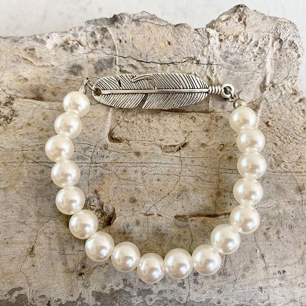 bangle goth vintage plastic beads imitation pearls metal feather elastic bracelet for women original design party daily jewelry, Black
bangle goth vintage plastic beads imitation pearls metal feather elastic bracelet for women original design party daily jewelry, Black
