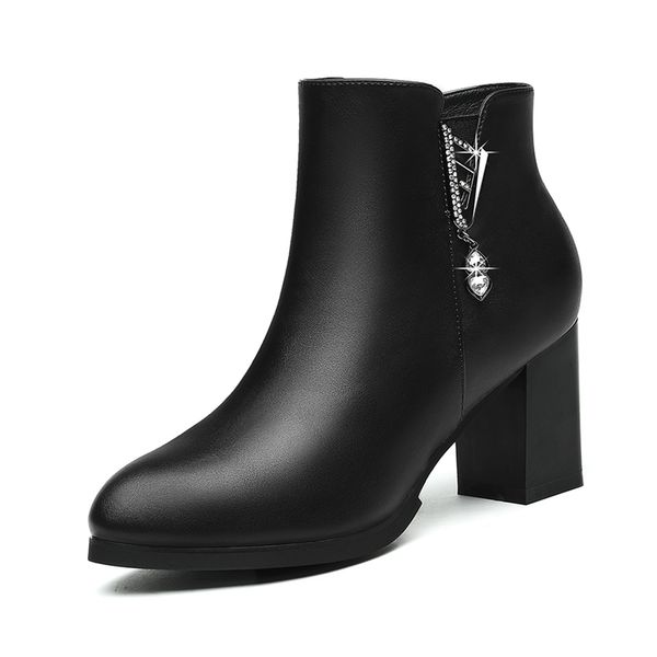boots crystal decoration round toe women ankle concise fashion winter short plush thick high heels shoes for woman j0030 0w78, Black
boots crystal decoration round toe women ankle concise fashion winter short plush thick high heels shoes for woman j0030 0w78, Black