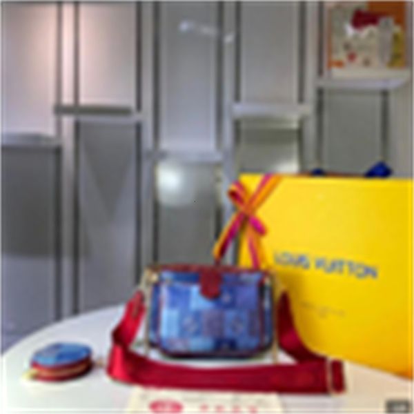 r bag luxury totes 68118 fashion shoulder handbags cross small and handles light bags three-piece handbag body handbags iconic cl
r bag luxury totes 68118 fashion shoulder handbags cross small and handles light bags three-piece handbag body handbags iconic cl