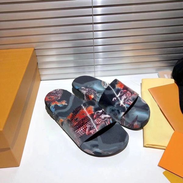 2021 classic women's platform slippers sandal summer party beach thick soled imported sheepskin designer shoes with box, Black
2021 classic women's platform slippers sandal summer party beach thick soled imported sheepskin designer shoes with box, Black