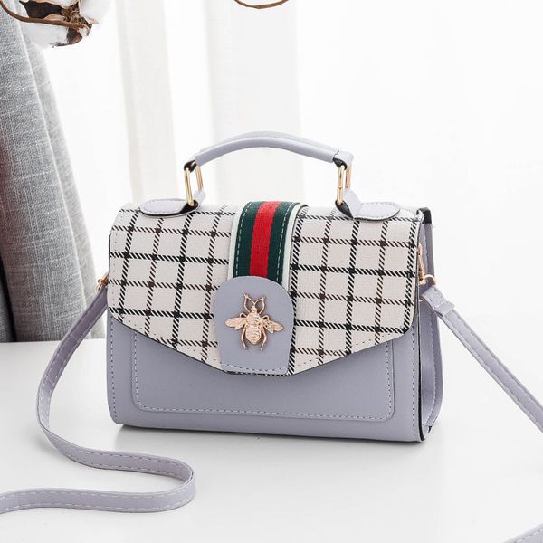 bag women's bag new fashion diagonal shoulder personality versatile style small square hand purses
bag women's bag new fashion diagonal shoulder personality versatile style small square hand purses