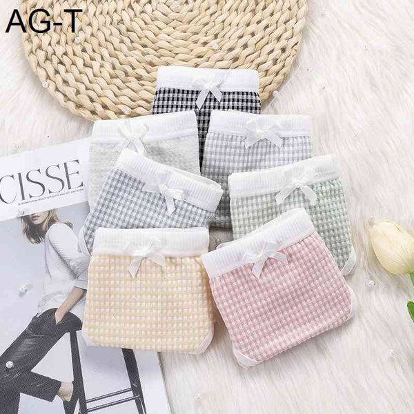 japanese style baby color girl underwear bowknot traceless plaid pure cotton student briefs, Black;pink
japanese style baby color girl underwear bowknot traceless plaid pure cotton student briefs, Black;pink