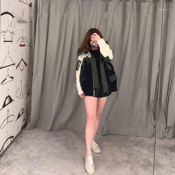 women's sweaters women sweater 2021 autumn and winter stitching contrast color loose short knit coat, White;black
women's sweaters women sweater 2021 autumn and winter stitching contrast color loose short knit coat, White;black