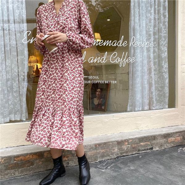 casual dresses roses elegance v-neck dress women slim chic 2021 sweet florals streetwear long sleeve vestidos, Black;gray
casual dresses roses elegance v-neck dress women slim chic 2021 sweet florals streetwear long sleeve vestidos, Black;gray