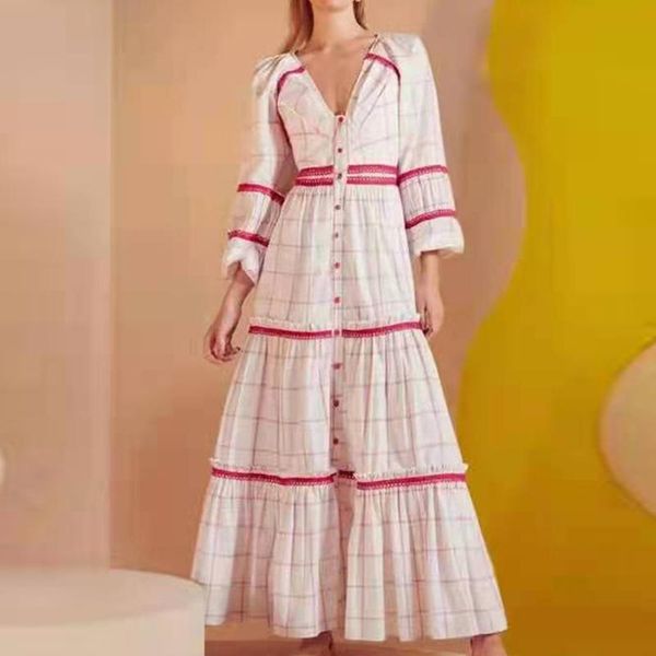 casual dresses 2021 autumn fashion designer party long dress women runway blue roes single breasted high quality, Black;gray
casual dresses 2021 autumn fashion designer party long dress women runway blue roes single breasted high quality, Black;gray
