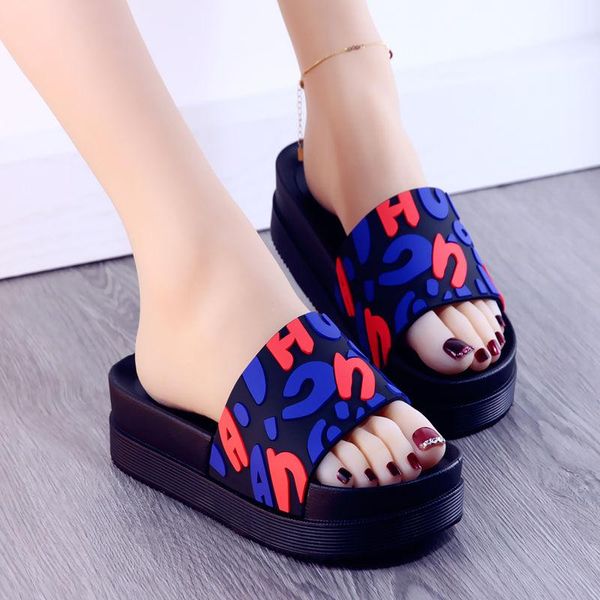 slippers 2021 summer letter thick-soled wild mid-heel fashion ladies home flip flops shoes, Black
slippers 2021 summer letter thick-soled wild mid-heel fashion ladies home flip flops shoes, Black