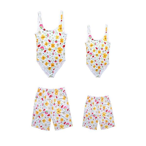 one-piece suits family matching floral printed swimwear father and mother daughter son swimming clothes kids mom me bikini swimsuit bechwear
one-piece suits family matching floral printed swimwear father and mother daughter son swimming clothes kids mom me bikini swimsuit bechwear