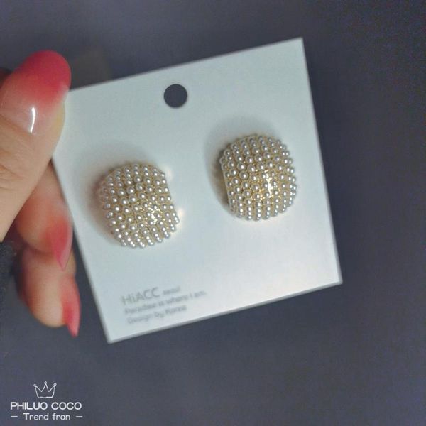 models in 2021 fashion jewelry white pearl large c earrings trends zircon shining no allergy advanced sense stud, Golden;silver
models in 2021 fashion jewelry white pearl large c earrings trends zircon shining no allergy advanced sense stud, Golden;silver