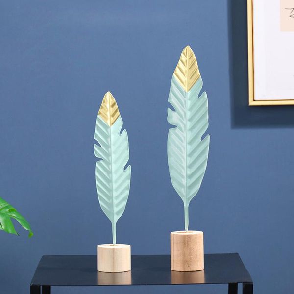 birthday gift feather statue table office home accessories metal crafts wooden base living room decoration wrought iron 1pcs decorative obje
birthday gift feather statue table office home accessories metal crafts wooden base living room decoration wrought iron 1pcs decorative obje