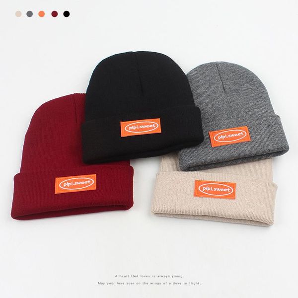 beanies 2021 winter tide brand all-match knitted hats outdoor knitting beanie hat fashion letter embroidery labeling wool cap
beanies 2021 winter tide brand all-match knitted hats outdoor knitting beanie hat fashion letter embroidery labeling wool cap