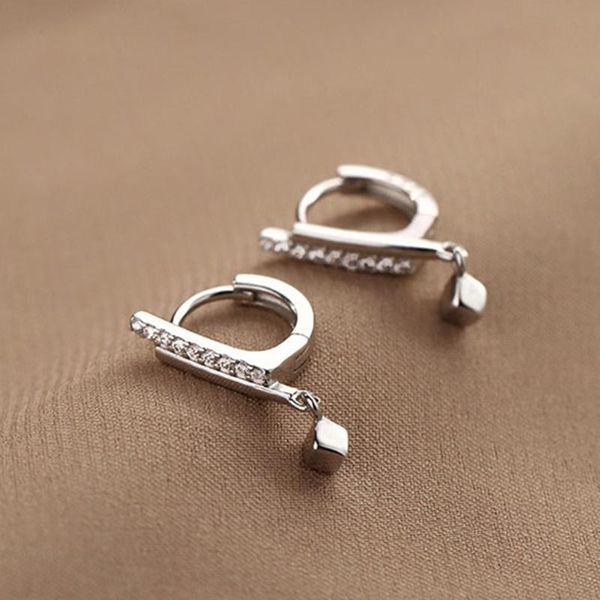 hoop & huggie earring for women geometric crystal charm bead stud fashion party jewelry pendientes accessories 2021, Golden;silver
hoop & huggie earring for women geometric crystal charm bead stud fashion party jewelry pendientes accessories 2021, Golden;silver