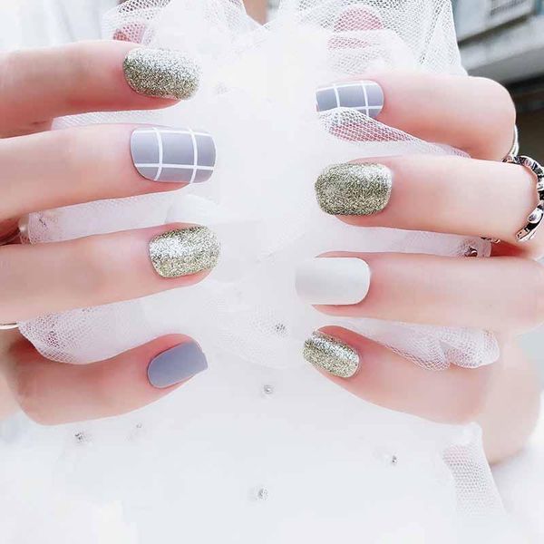 girls short size full flat acrylic fake nail shining purple white color grid patterns false nails with glue nail tools, Red;gold
girls short size full flat acrylic fake nail shining purple white color grid patterns false nails with glue nail tools, Red;gold