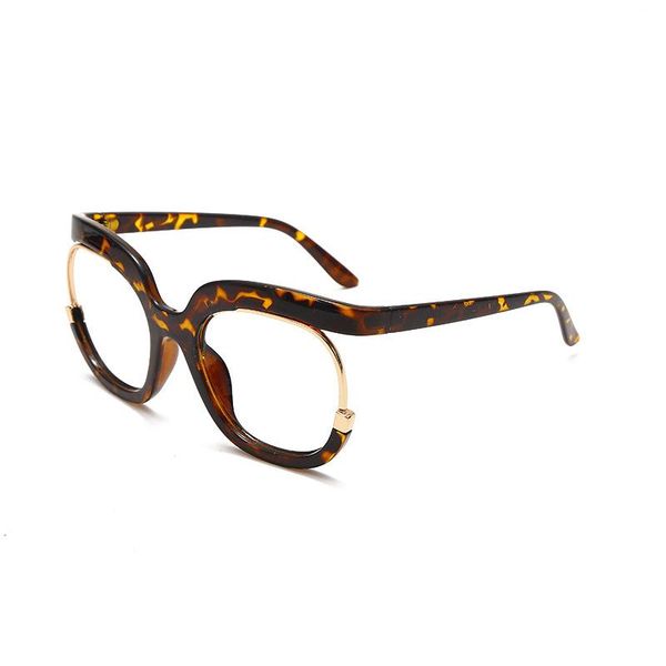 outdoor eyewear large-frame anti-blue glasses european and american trendy frame women can be equipped with myopia
outdoor eyewear large-frame anti-blue glasses european and american trendy frame women can be equipped with myopia