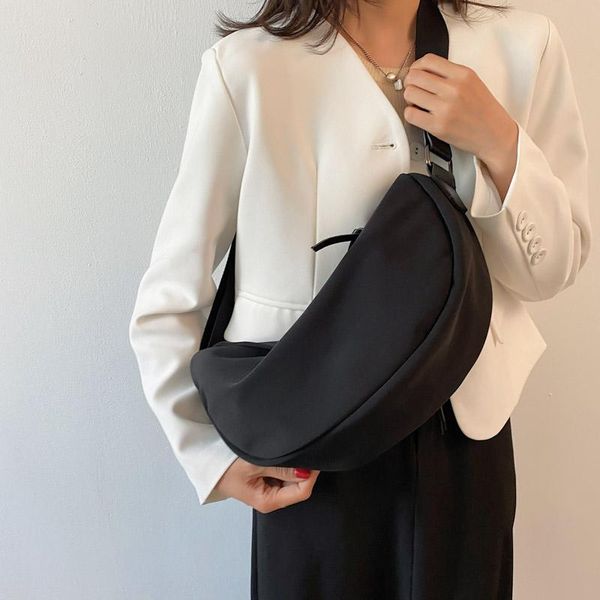 Evening Bags Large-Capacity Black Bag Specialty Store Casual Trend Wide Shoulder Strap Waterproof Canvas All-Match Soft Leather Messenger
Evening Bags Large-Capacity Black Bag Specialty Store Casual Trend Wide Shoulder Strap Waterproof Canvas All-Match Soft Leather Messenger