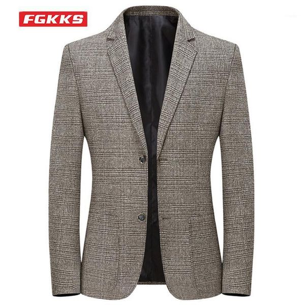 men's suits & blazers fgkks casual men spring autumn simple retro slim business plaid suit jacket work party handsome trendy male, White;black
men's suits & blazers fgkks casual men spring autumn simple retro slim business plaid suit jacket work party handsome trendy male, White;black