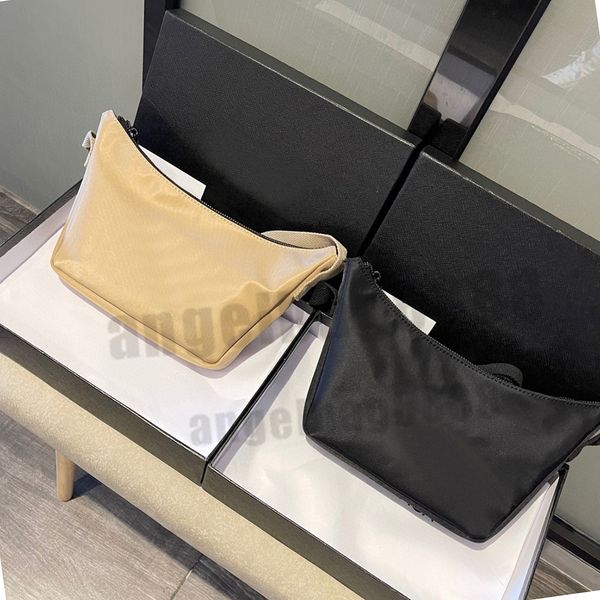 crescent bags luxury designer brand fashion shoulder handbags women chains letter purse phone bag wallet vintage temperament cross body all
crescent bags luxury designer brand fashion shoulder handbags women chains letter purse phone bag wallet vintage temperament cross body all