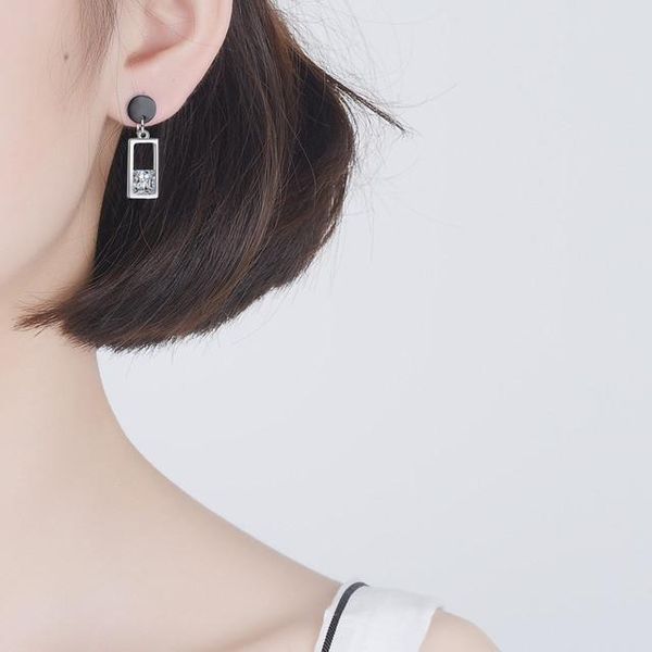 stud cn3 style earrings spring water pistol strip colorful round square asymmetric for women gifts, Golden;silver
stud cn3 style earrings spring water pistol strip colorful round square asymmetric for women gifts, Golden;silver