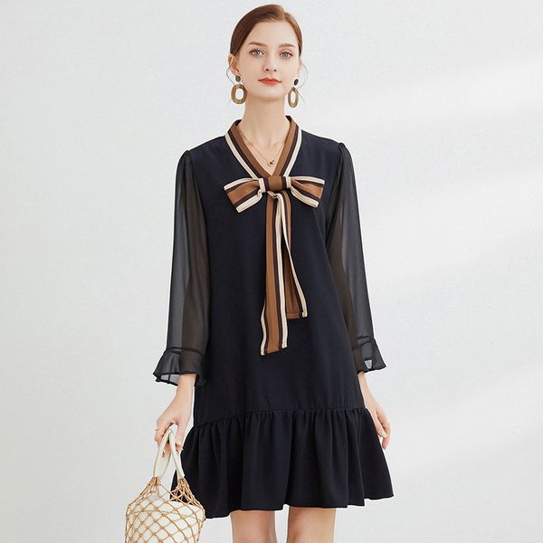 18028# jry new spring women european fashion style dresses bow collar long sleeve pleated loose chiffon splice casual dress black l-4xl, Black;gray
18028# jry new spring women european fashion style dresses bow collar long sleeve pleated loose chiffon splice casual dress black l-4xl, Black;gray