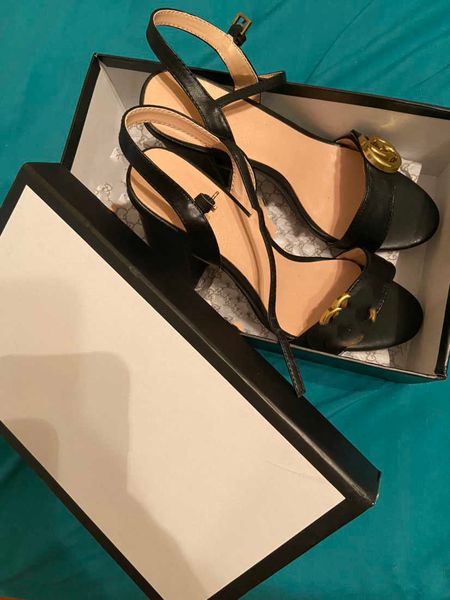 classic high heeled sandals coarse heel leather suede woman shoes metal buckle parties 7cm high heels gglvlouis
vitton„, Black
classic high heeled sandals coarse heel leather suede woman shoes metal buckle parties 7cm high heels gglvlouis
vitton„, Black