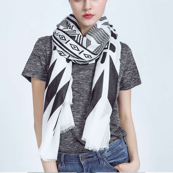 wrap black and white geometric diamond pattern abstract versatile soft yarn cotton scarf shawl silk women summer beach sunscreen, Blue;gray
wrap black and white geometric diamond pattern abstract versatile soft yarn cotton scarf shawl silk women summer beach sunscreen, Blue;gray