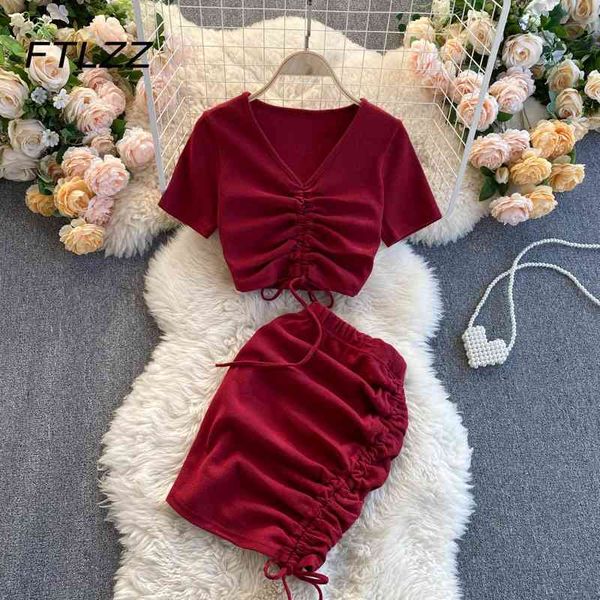 spring summer outfit suit two-piece swets vintage drawstring pleated v neck crop slim wrap skirt woman tracksuits 210602, White
spring summer outfit suit two-piece swets vintage drawstring pleated v neck crop slim wrap skirt woman tracksuits 210602, White