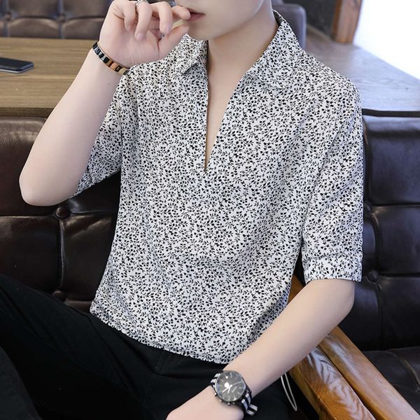 men's casual shirts shirtmen's short sleeve shirt youth korean fashion floral v-neck t-shirt half clothes summer 141o, White;black
men's casual shirts shirtmen's short sleeve shirt youth korean fashion floral v-neck t-shirt half clothes summer 141o, White;black