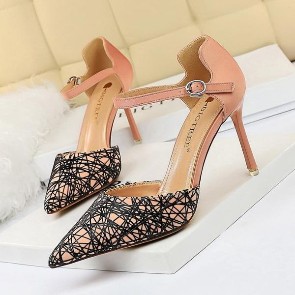 women's high-heeled sandals stiletto pointed bag with hollow shoes mesh word ladies single 2021 summer, Black
women's high-heeled sandals stiletto pointed bag with hollow shoes mesh word ladies single 2021 summer, Black
