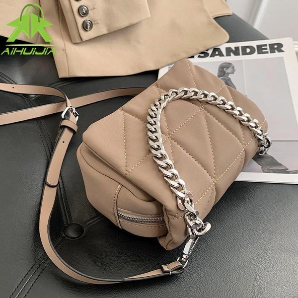 luxury designer handbag women mini shoulder bag satchel style nylon small crossbody bags for 2021 metale chain clutches cross body
luxury designer handbag women mini shoulder bag satchel style nylon small crossbody bags for 2021 metale chain clutches cross body