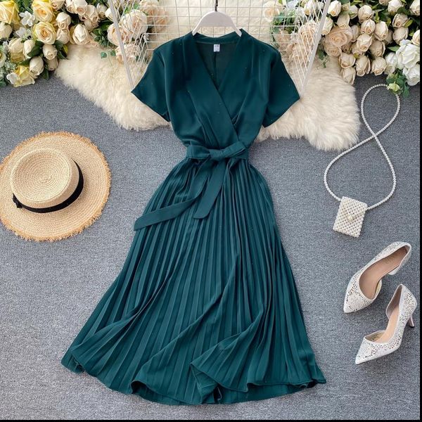 elegant midi retro women dresses dress womens solid color v neck lace up waist slimming over the knee, Black;gray
elegant midi retro women dresses dress womens solid color v neck lace up waist slimming over the knee, Black;gray