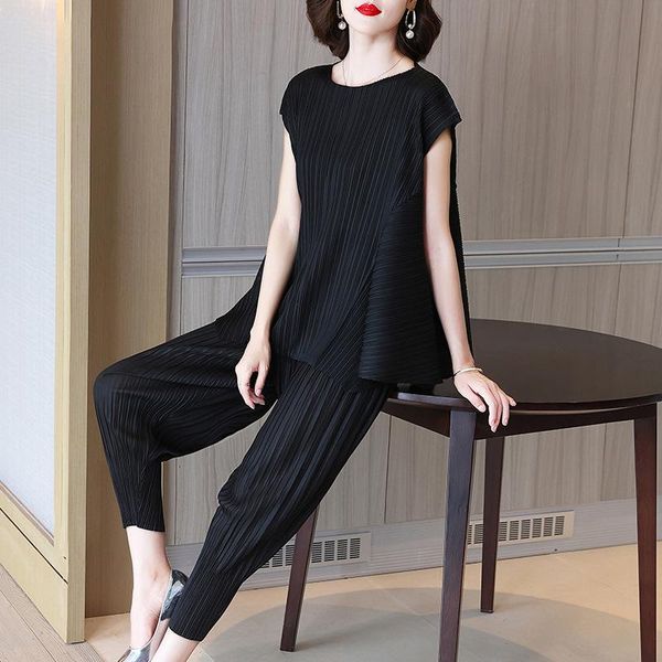 women's two piece pants pleated fashion suit summer 2021 age reducing versatile plus size leisure pieces set, White
women's two piece pants pleated fashion suit summer 2021 age reducing versatile plus size leisure pieces set, White