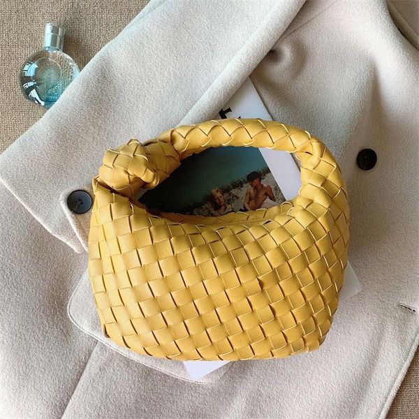 wholesale fashion debut women jodie shoulder bag fondant handbag almond zip fastening r capacious style wallet
wholesale fashion debut women jodie shoulder bag fondant handbag almond zip fastening r capacious style wallet