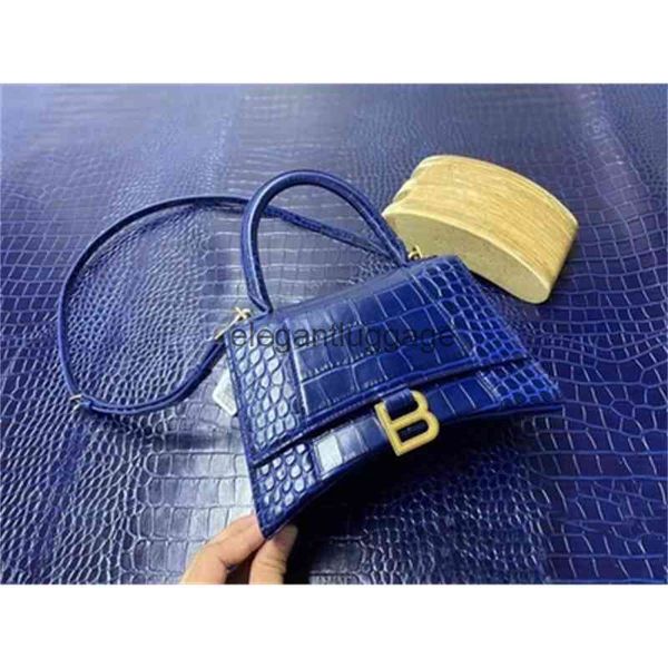 bags designer letter classic designer handbags s women b hourglass 2022 buckle leather hand fashion messenger hand carry one shoulder women&
bags designer letter classic designer handbags s women b hourglass 2022 buckle leather hand fashion messenger hand carry one shoulder women&