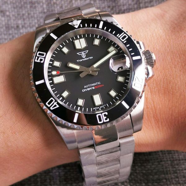 wristwatches tandorio nh35a 40mm brand black dial sapphire glass date rotating bezel 120clicks diver watches 200m waterproof, Slivery;brown
wristwatches tandorio nh35a 40mm brand black dial sapphire glass date rotating bezel 120clicks diver watches 200m waterproof, Slivery;brown