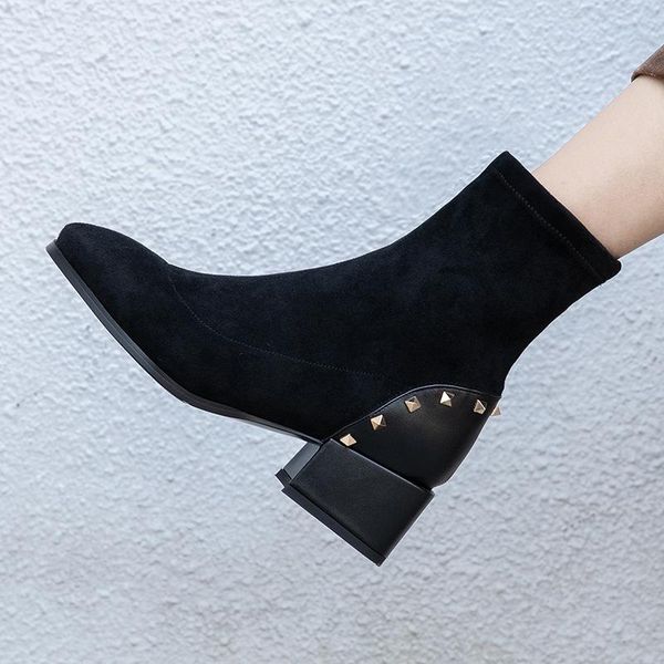 boots winter high heels 2021 fashion casual suede women's shoes ladies rivet square heel ankle q13-17, Black
boots winter high heels 2021 fashion casual suede women's shoes ladies rivet square heel ankle q13-17, Black
