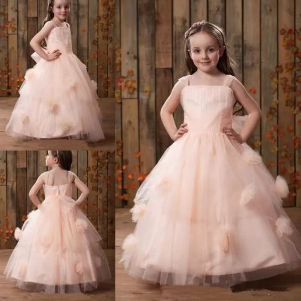 new 2021 flower girls dresses lace spaghetti formal kids wear for party toddler gowns, White;blue
new 2021 flower girls dresses lace spaghetti formal kids wear for party toddler gowns, White;blue