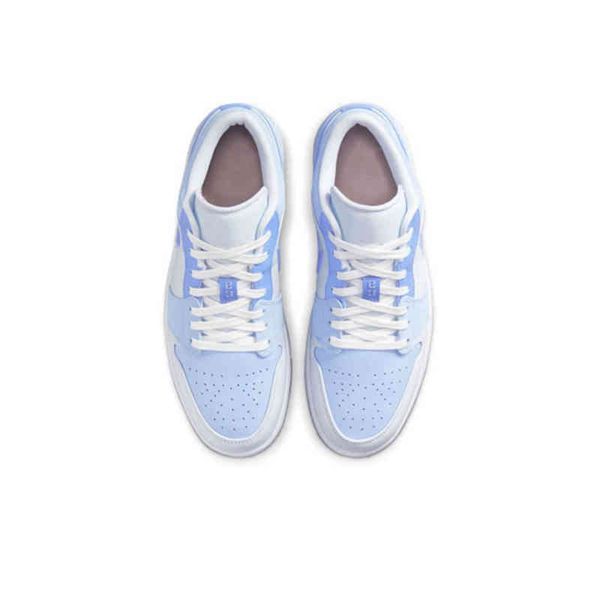 2021 new jumpam 1 low basketball shoes mighty swooshers collection expands with a furry pink haze blue good quality men women trainers
2021 new jumpam 1 low basketball shoes mighty swooshers collection expands with a furry pink haze blue good quality men women trainers