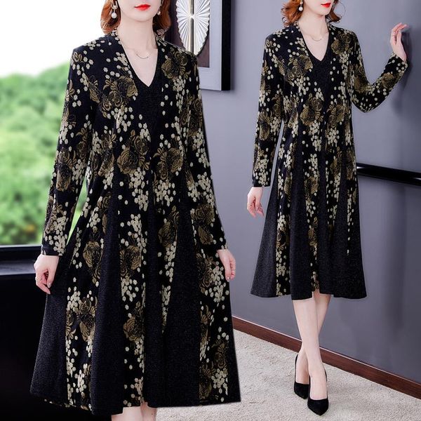 casual dresses coigarsam women dress autumn 2022 office lady fashion long sleeve floral print v-neck design and color, Black;gray
casual dresses coigarsam women dress autumn 2022 office lady fashion long sleeve floral print v-neck design and color, Black;gray