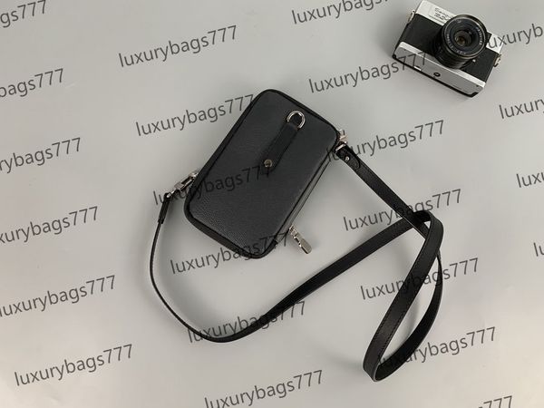 69small mini designer bags534 messenger small postman bag slanting suitable for the fashionable choice of daily life
69small mini designer bags534 messenger small postman bag slanting suitable for the fashionable choice of daily life