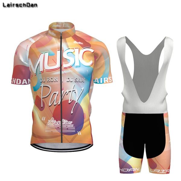 racing sets lairschdan cycling jersey 9d gel bike shorts suit ropa ciclismo mens summer mtb bicycles clothes outfit tricotas hombre, Black;blue
racing sets lairschdan cycling jersey 9d gel bike shorts suit ropa ciclismo mens summer mtb bicycles clothes outfit tricotas hombre, Black;blue